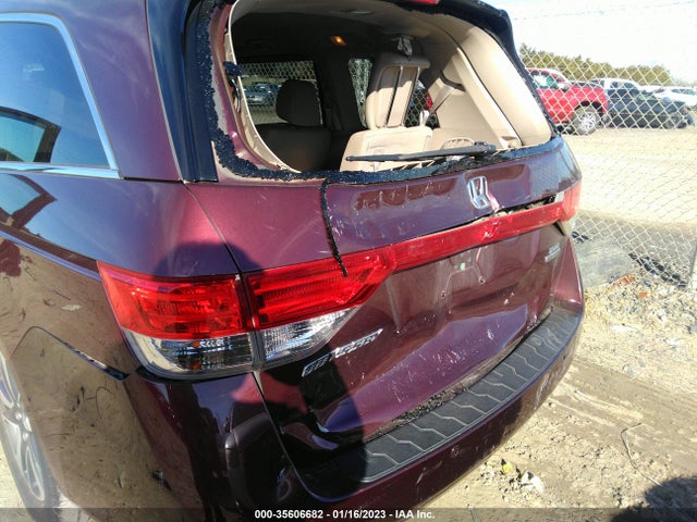 2015 Honda Odyssey, VIN: 5FNRL5H92FB026396