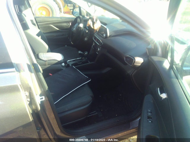 2019 HYUNDAI SANTA FE SE VIN: 5NMS23AD4KH101471