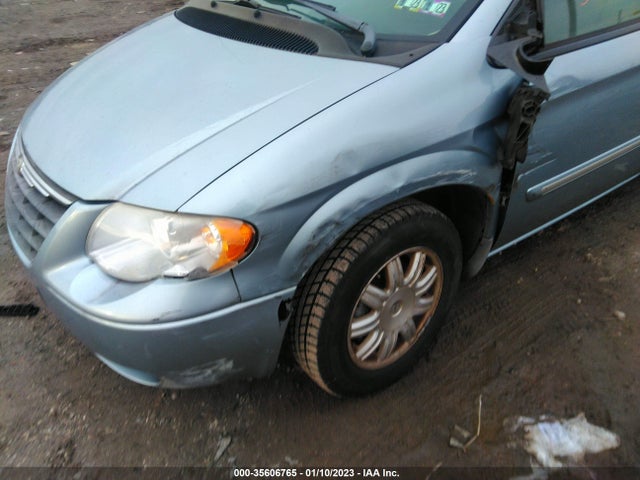 2005 CHRYSLER TOWN & COUNTRY TOURING VIN: 2C4GP54L15R530566