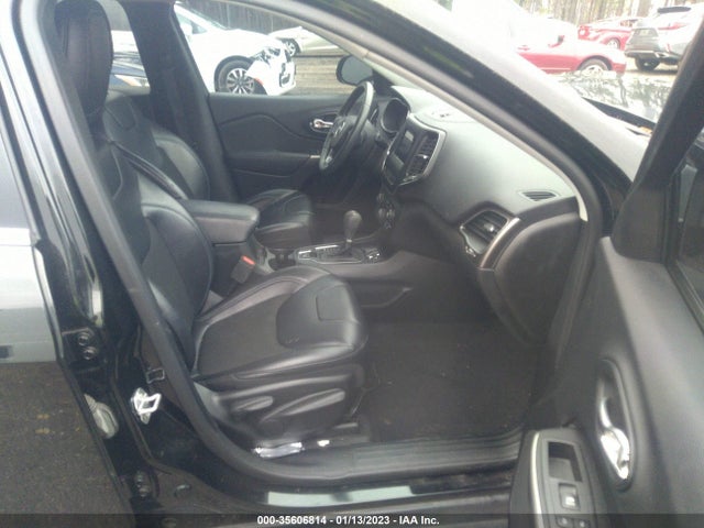 2019 Jeep Cherokee, VIN: 1C4PJLLN1KD332769