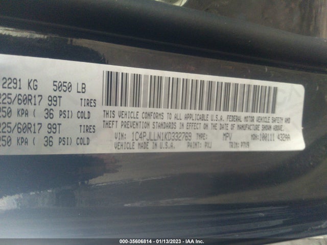 2019 Jeep Cherokee, VIN: 1C4PJLLN1KD332769