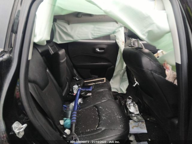 3C4NJDBB0JT394676 Jeep Compass Altitude