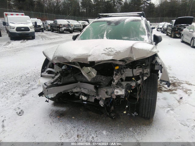 2022 Volvo XC40, VIN: YV4162UM4N2737108