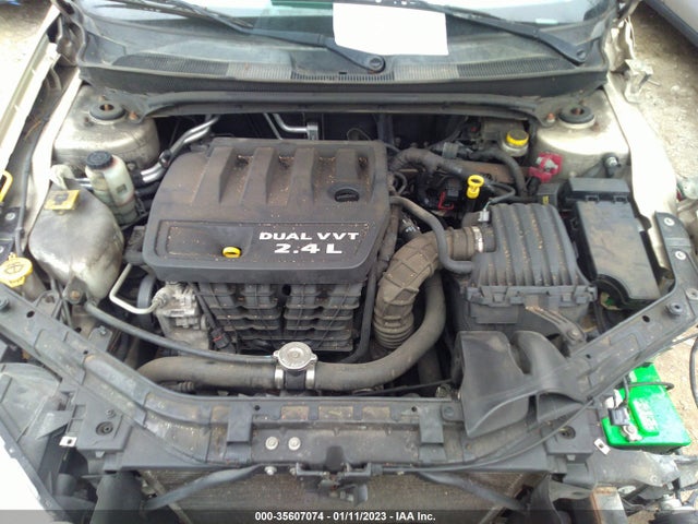 1C3CCBAB4EN210518 Chrysler 200 LX