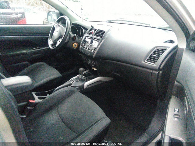 2014 MITSUBISHI OUTLANDER SPORT ES VIN: 4A4AP3AU1EE013314