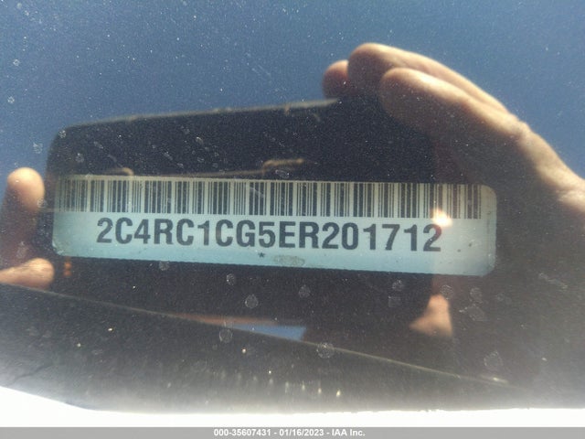 2C4RC1CG5ER201712 Chrysler Town & Country Touring-l