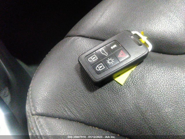 Volvo Xc60 T6 2013 YV4902DZ9D2404532 Image 3