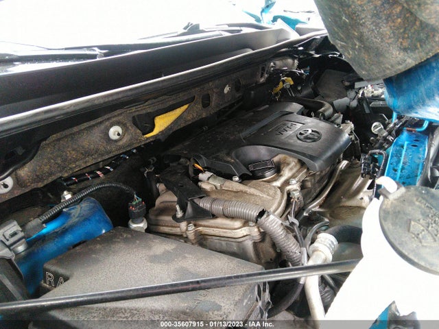 Toyota RAV4 LE 2018 JTMBFREV1JJ198941 Image 11