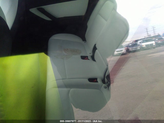 Tesla Model Y Performance 2022 7SAYGDEF2NF399962 Image 8