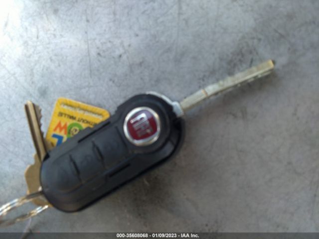 3C3CFFBR8CT269675 Fiat 500