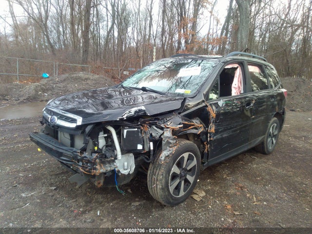 Subaru Forester Premium 2018 JF2SJAEC4JH534055 Image 6