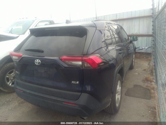 2021 Toyota RAV4, VIN: 2T3W1RFV2MW131558