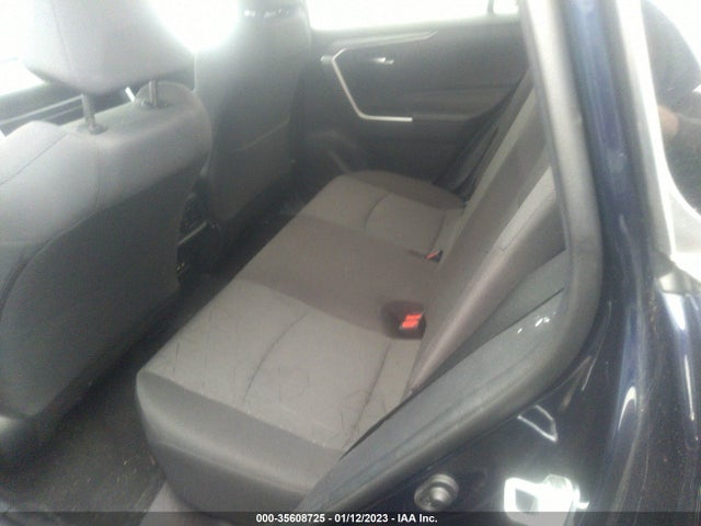 2021 Toyota RAV4, VIN: 2T3W1RFV2MW131558
