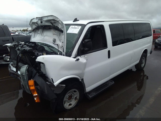 Chevrolet Express Passenger Lt 2019 1GAZGPFG4K1201812 Image 2