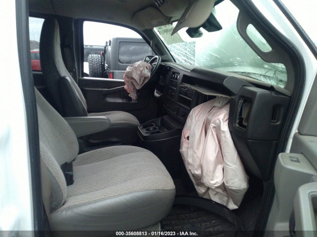 Chevrolet Express Passenger Lt 2019 1GAZGPFG4K1201812 Image 5