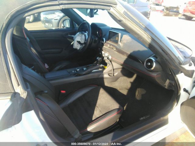 JC1NFAEK0L0143701 Fiat 124 Spider Abarth