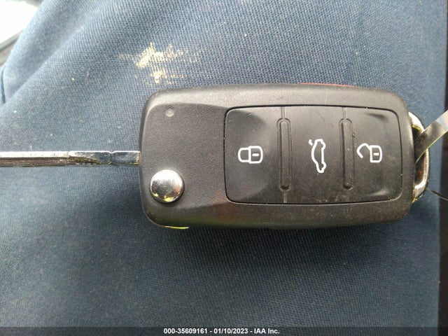 2019 Volkswagen Beetle, VIN: 3VW5DAAT2KM507665
