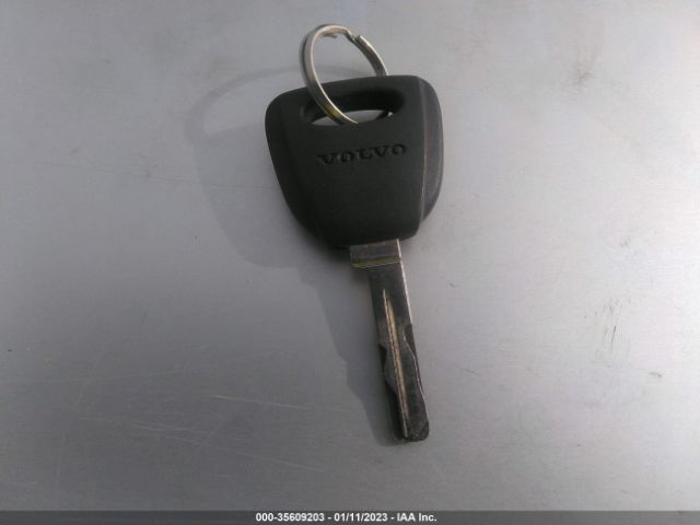 YV1SW64A542405675 Volvo V70