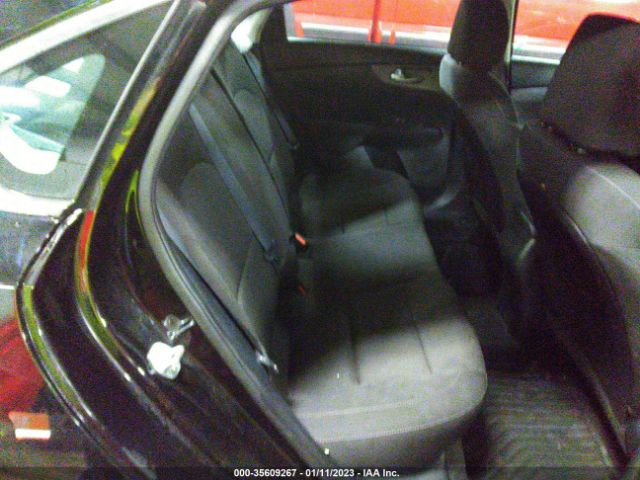 3KPF24AD7KE055861 KIA Forte Lxs