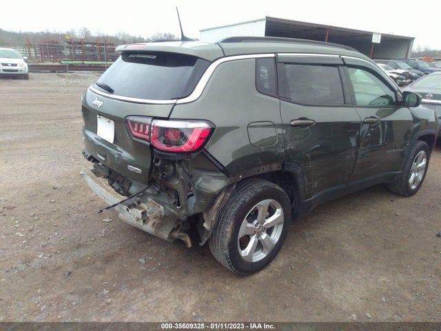 3C4NJDBB9JT138908 Jeep Compass Latitude
