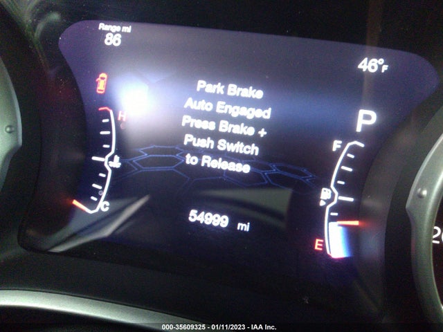 3C4NJDBB9JT138908 Jeep Compass Latitude