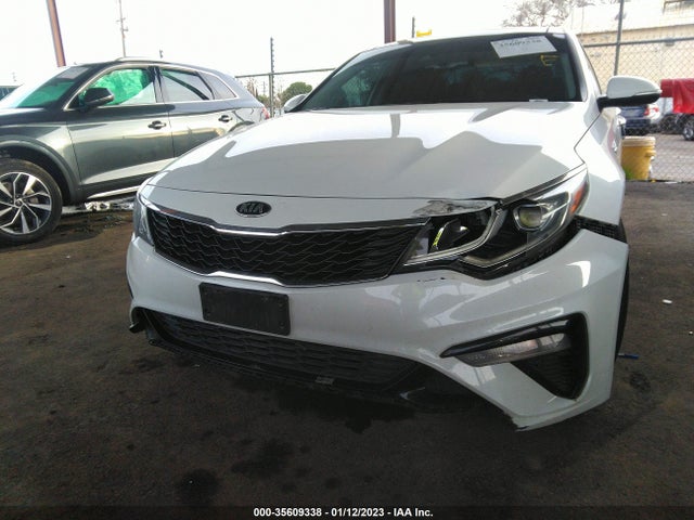 2019 Kia Optima, VIN: 5XXGT4L39KG334533