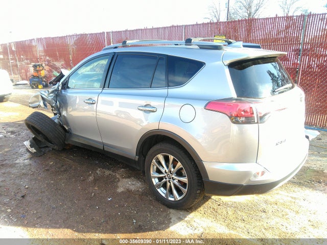 2018 Toyota RAV4, VIN: JTMYFREVXJD121557