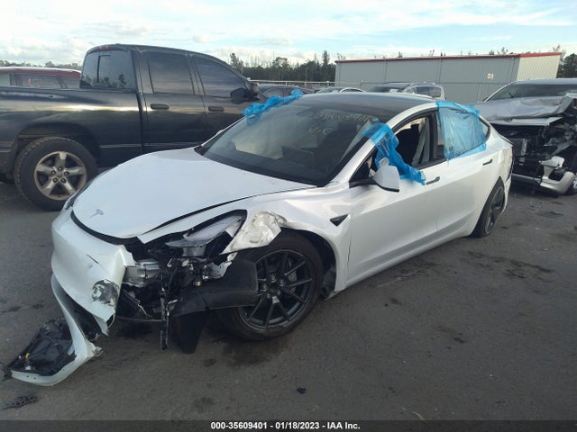 Tesla MODEL 3 2022 5YJ3E1EA7NF333827 Image 2