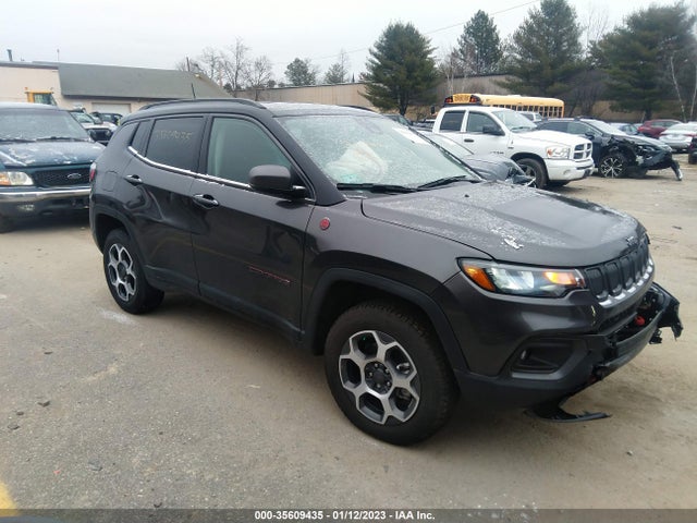 2022 Jeep Compass, VIN: 3C4NJDDB9NT143772