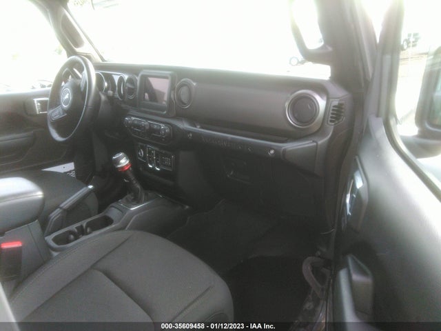 2022 Jeep Wrangler, VIN: 1C4HJXDG6NW156094