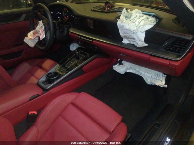 2022 Porsche 911, VIN: WP0AB2A95NS222553
