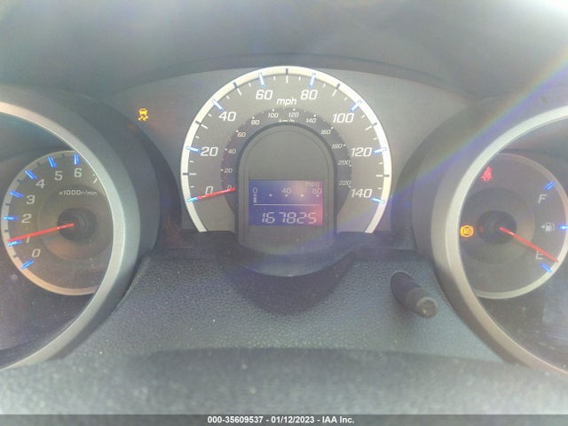 2011 HONDA FIT VIN: JHMGE8H39BC012239
