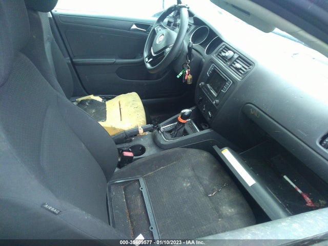 3VW267AJ8GM395699 Volkswagen Jetta Sedan 1.4t S