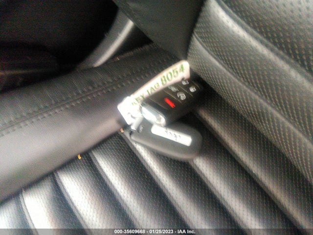 1C4RJFBG4MC768800 Jeep Grand Cherokee Limited X
