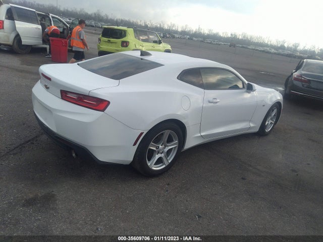 2016 Chevrolet Camaro, VIN: 1G1FB1RS6G0141138