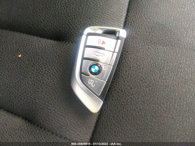 BMW X5 2017 5UXKR0C31H0X81187 Image 11