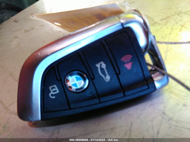 BMW X6 M 2018 5YMKW8C55J0Y74673 Image 3