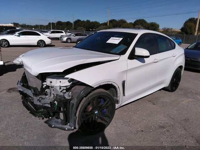 BMW X6 M 2018 5YMKW8C55J0Y74673 Image 2