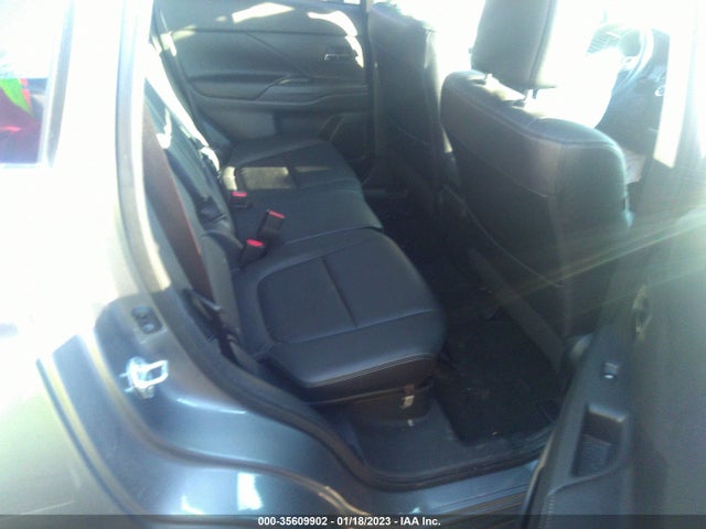 2017 Mitsubishi Outlander, VIN: JA4AZ3A31HZ025866