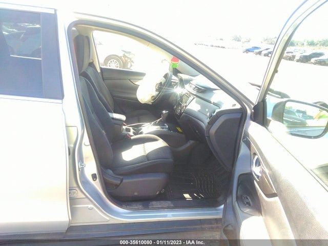 2019 Nissan Rogue, VIN: KNMAT2MT5KP509605