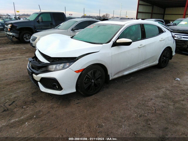 Honda Civic Hatchback Ex 2018 SHHFK7H50JU238803 Image 2