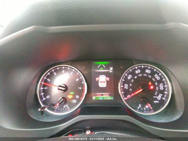 Toyota RAV4 LE 2019 JTMG1RFV3KJ013356 Image 8