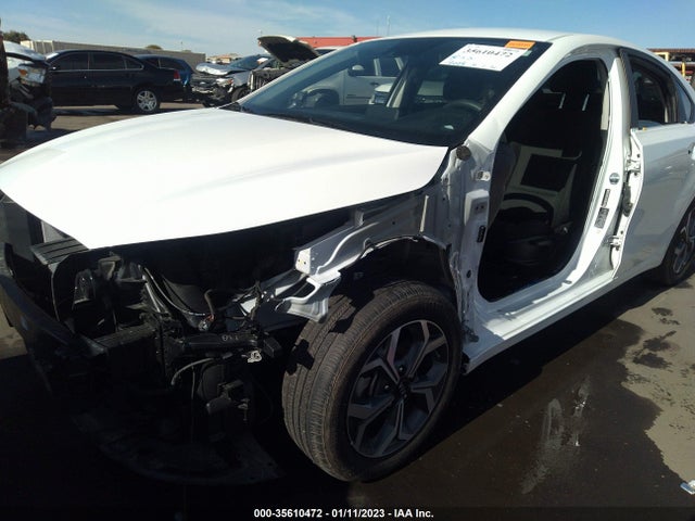 2021 KIA FORTE LXS VIN: 3KPF24AD9ME376383