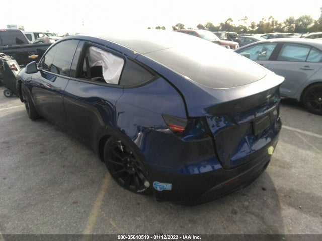 Tesla Model Y Long Range 2021 5YJYGDEE9MF190334 Image 4