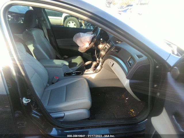 2016 Acura ILX, VIN: 19UDE2F34GA020239