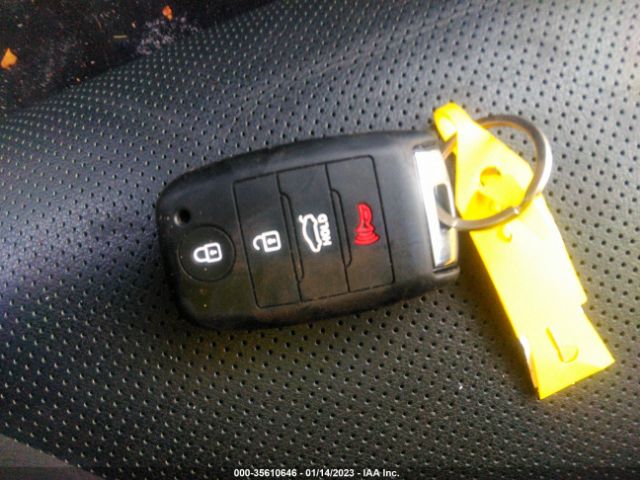 5XYPKDA51KG529769 KIA Sorento Sx V6