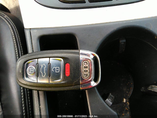2014 Audi S5, VIN: WAUCGAFR4EA026944