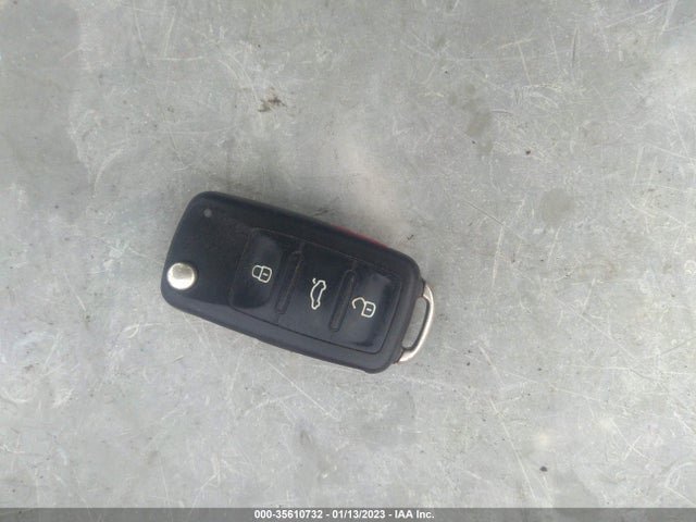 WVGBV3AX8EW560145 Volkswagen Tiguan Sel
