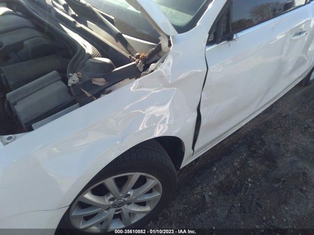 2013 VOLKSWAGEN JETTA SEDAN SE W/CONVENIENCE/SUNROOF VIN: 3VWDP7AJ2DM398759