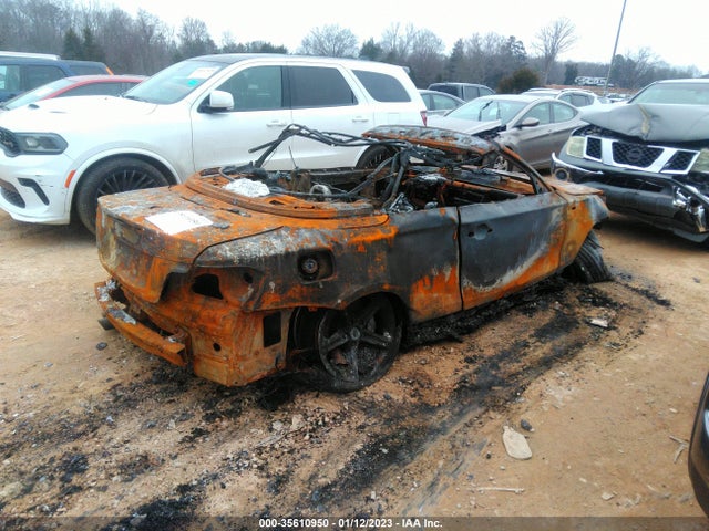 BMW 1 Series 135i 2010 WBAUN9C5XAVK41824 Image 4
